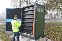 Der Batteriespeicher sorgt für den Spannungsausgleich im Stromnetz. Fotos: LINZ AG/Fotokerschi