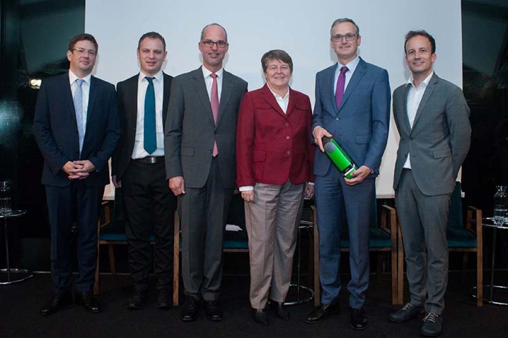 Martin Szelgrad (Report Verlag), Franz-Josef Feilmeier (Fenecon), Johannes Zimmerberger (Linz Netz), Brigitte Ederer (Forum Versorgungssicherheit), Wolfgang Urbantschitsch (E-Control) und Christian Redl (Agora Energiewende).