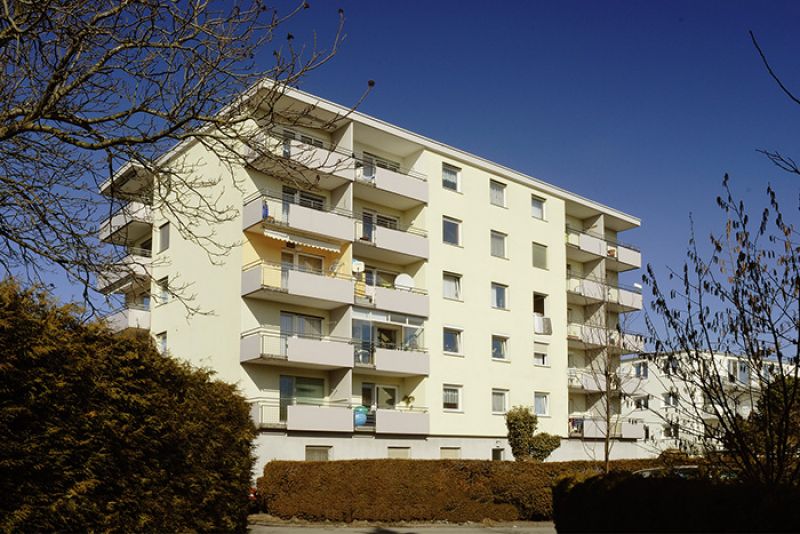 In Lustenau wurde 1966 ein Mehrfamilienhaus mit einer Sto-Wärmedämmung ausgestattet. Viele waren damals skeptisch, aber das System dämmt heute noch genauso effizient wie zu Beginn.  