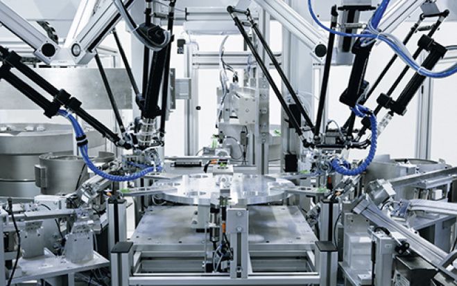 (Foto: Festo) Das vielseitige High-Speed-Handling Tripod EXPTvon Festo im industriellen Einsatz.